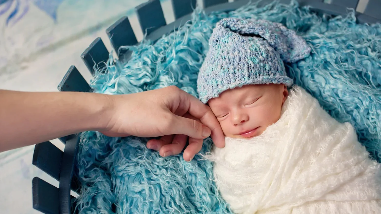 How to Create a Simple Baby Skincare Routine this Winter